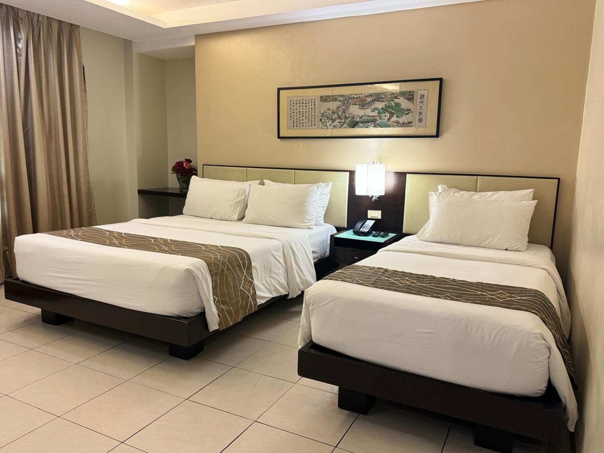 Circle Inn - Iloilo City Center Ngoại thất bức ảnh